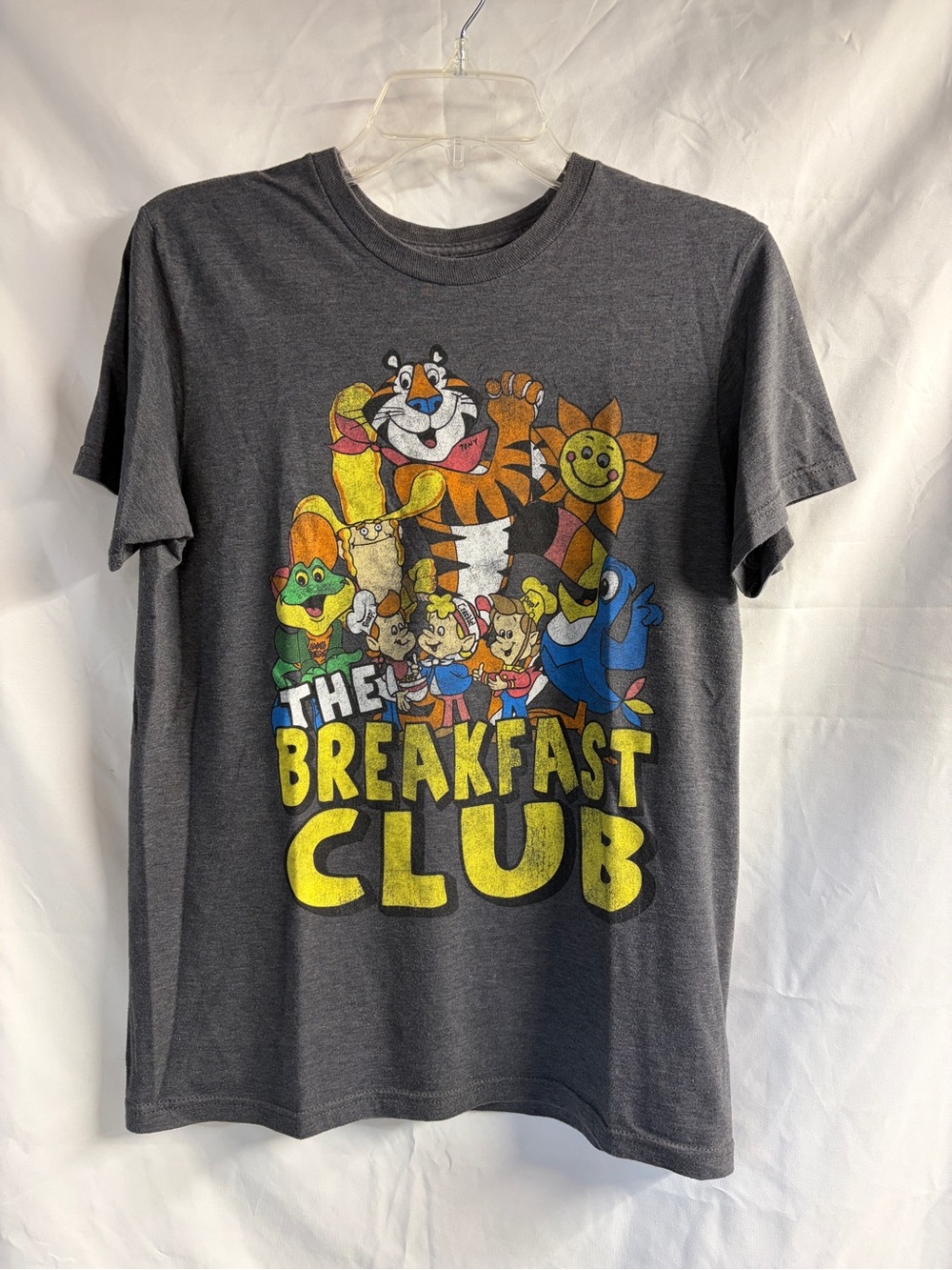 Men’s Kelloggs breakfast club shirt size medium
